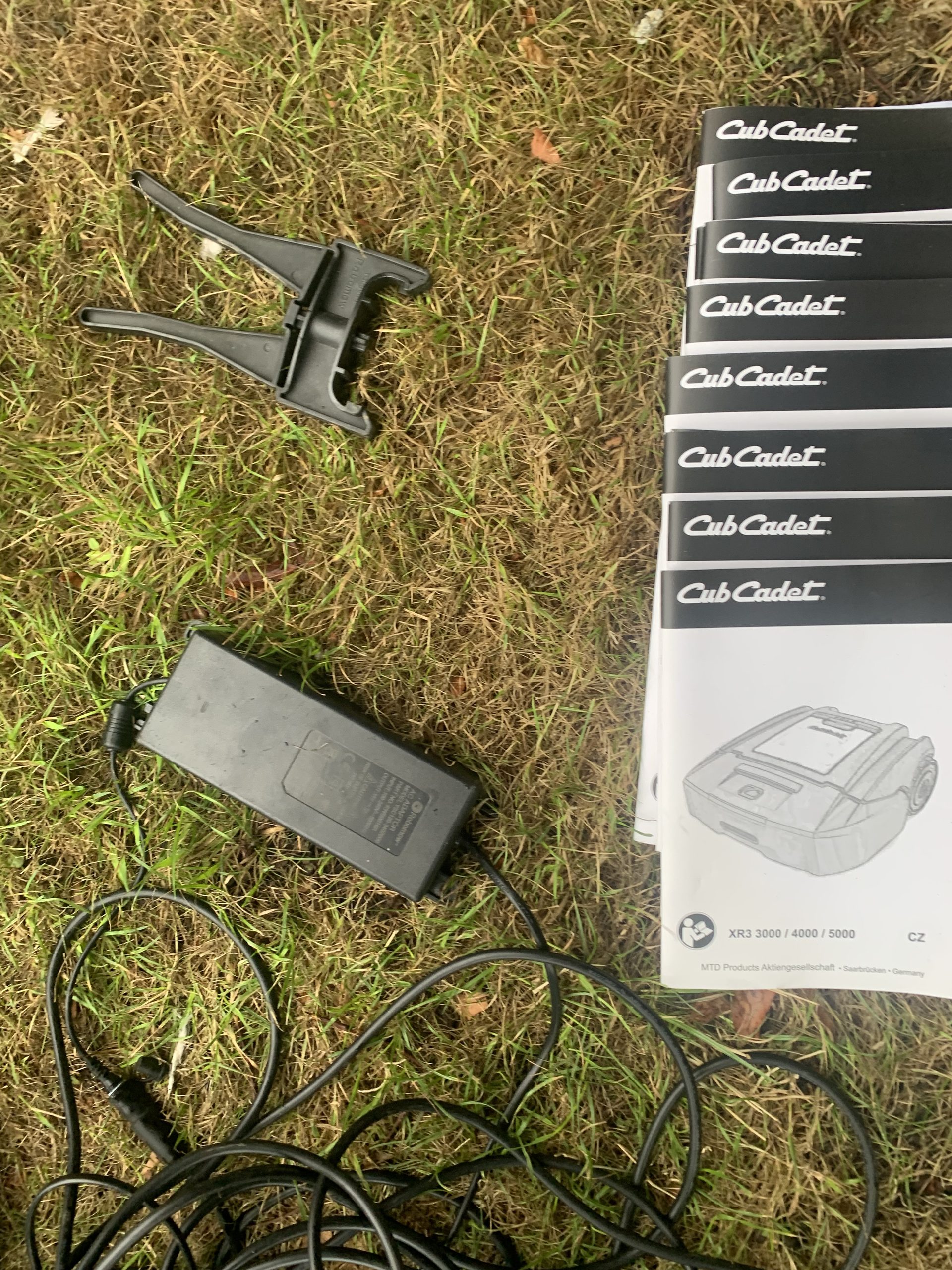 Cub Cadet XR3 5000 - Image 3